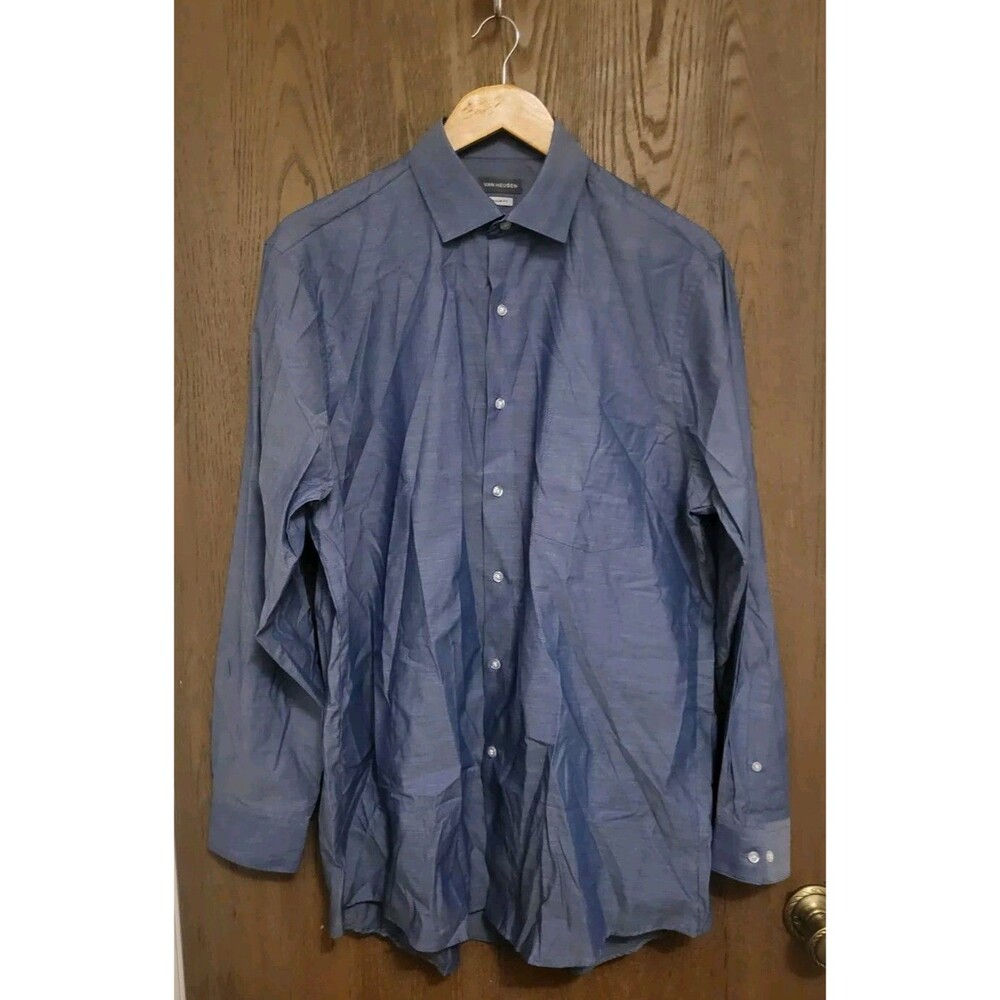 Van Heusen Mens Button Up Blue Wrinkle Free Long Sleeve Shirt Size Medium